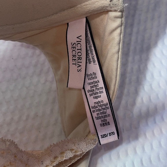 Victoria’s Secret Body by Victoria Racerback Perfect bra 32D Nude - Picture 3 of 3